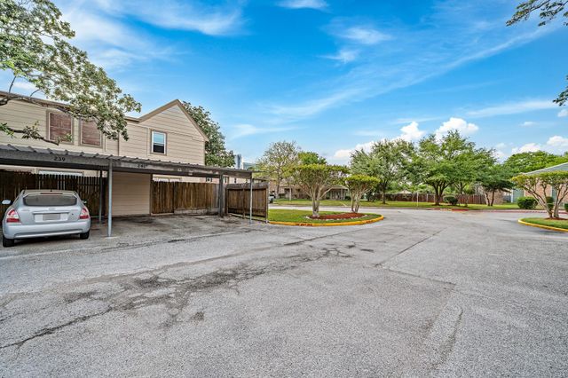 830 Threadneedle Street 240, Houston, TX 77079