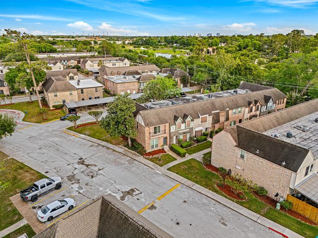 830 Threadneedle Street 240, Houston, TX 77079