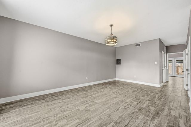 830 Threadneedle Street 240, Houston, TX 77079