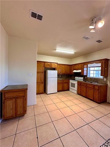 1600 Nassau Street, Edinburg, TX 78541