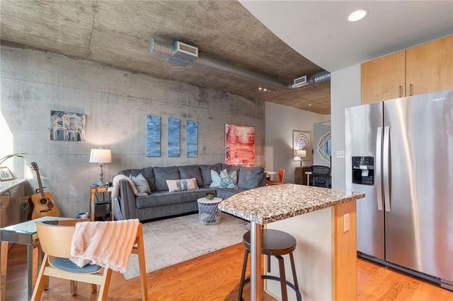 923 Peachtree Street NE 1827, Atlanta, GA 30309