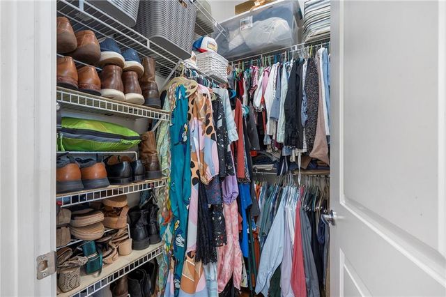 923 Peachtree Street NE 1827, Atlanta, GA 30309