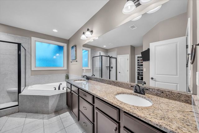 450 Huntington Dr, Lebanon, TN 37087