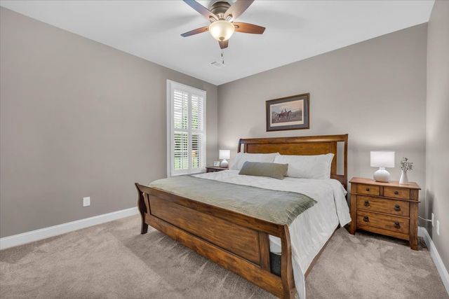 450 Huntington Dr, Lebanon, TN 37087