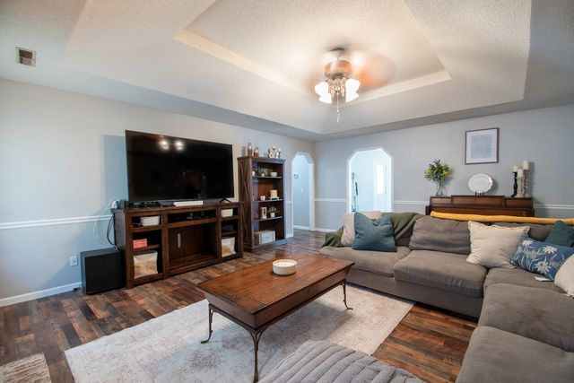 1044 Saltwood Road, Sumter, SC 29154