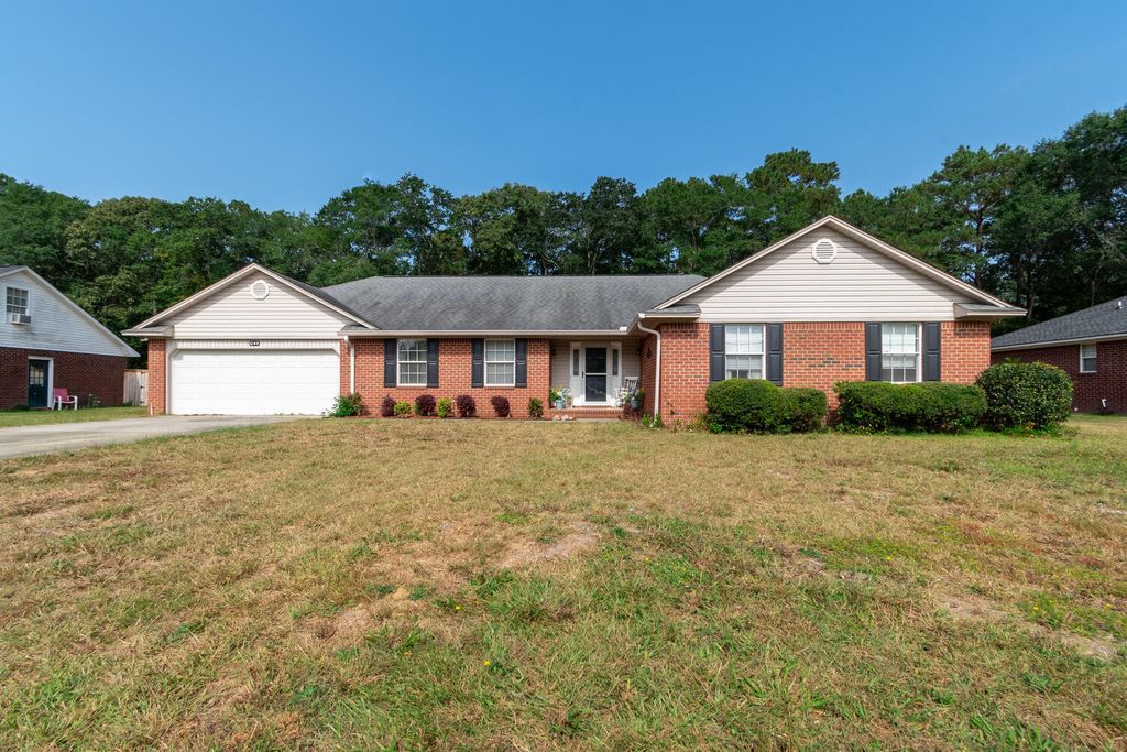 1044 Saltwood Road, Sumter, SC 29154