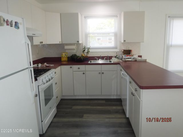 102 Troumaka Street, Toms River, NJ 08757