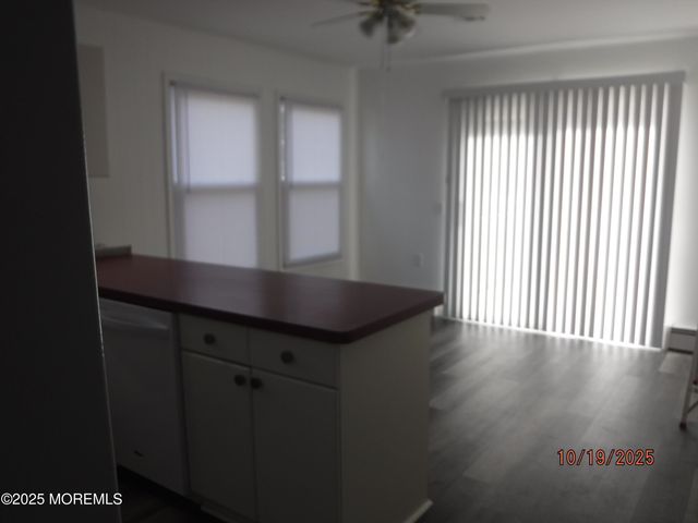 102 Troumaka Street, Toms River, NJ 08757
