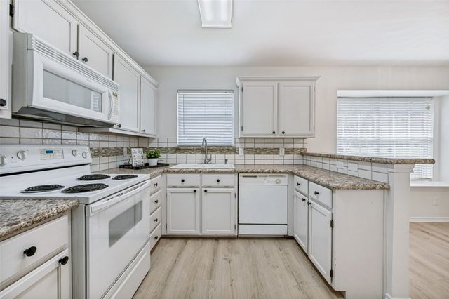 629 Concho Drive, Oak Point, TX 75068