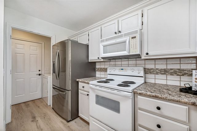 629 Concho Drive, Oak Point, TX 75068