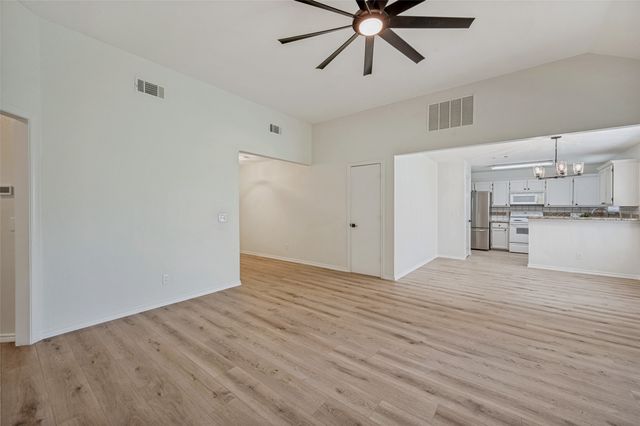 629 Concho Drive, Oak Point, TX 75068