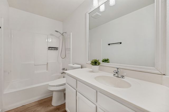 629 Concho Drive, Oak Point, TX 75068