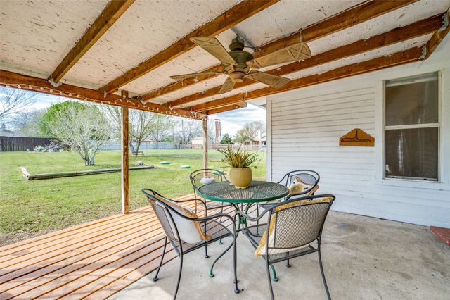 629 Concho Drive, Oak Point, TX 75068