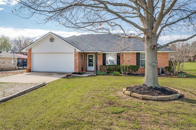 629 Concho Drive, Oak Point, TX 75068