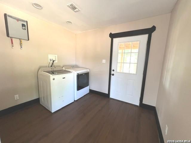 1614 Private Road 1518, Bandera, TX 78003