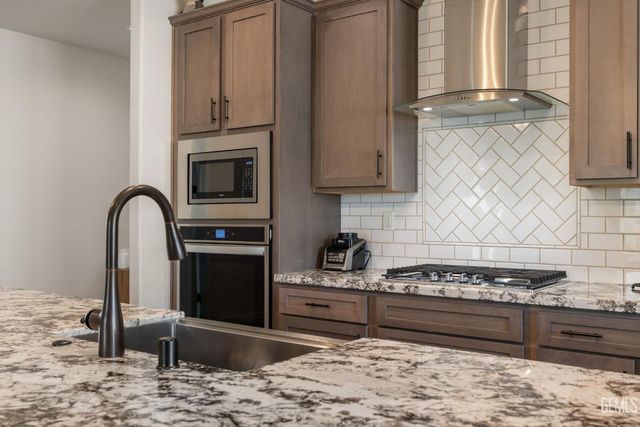 11126 Arundel Way, Bakersfield, CA 93311