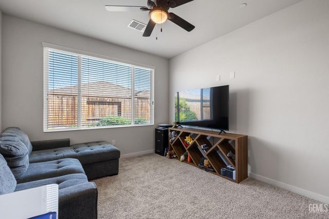 11126 Arundel Way, Bakersfield, CA 93311