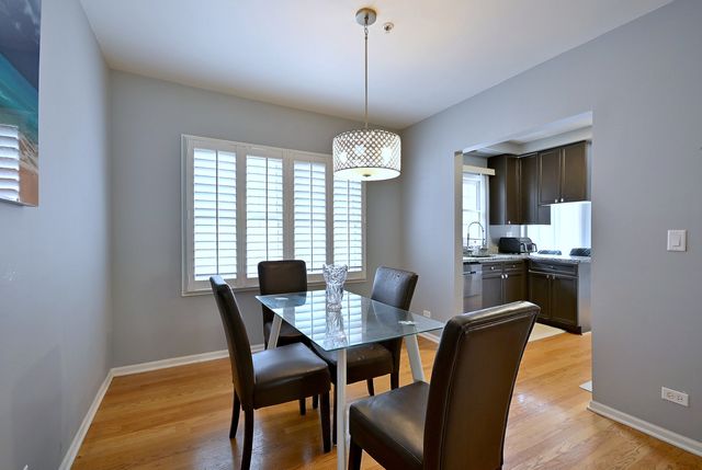 6145 Lincoln Avenue B, Morton Grove, IL 60053