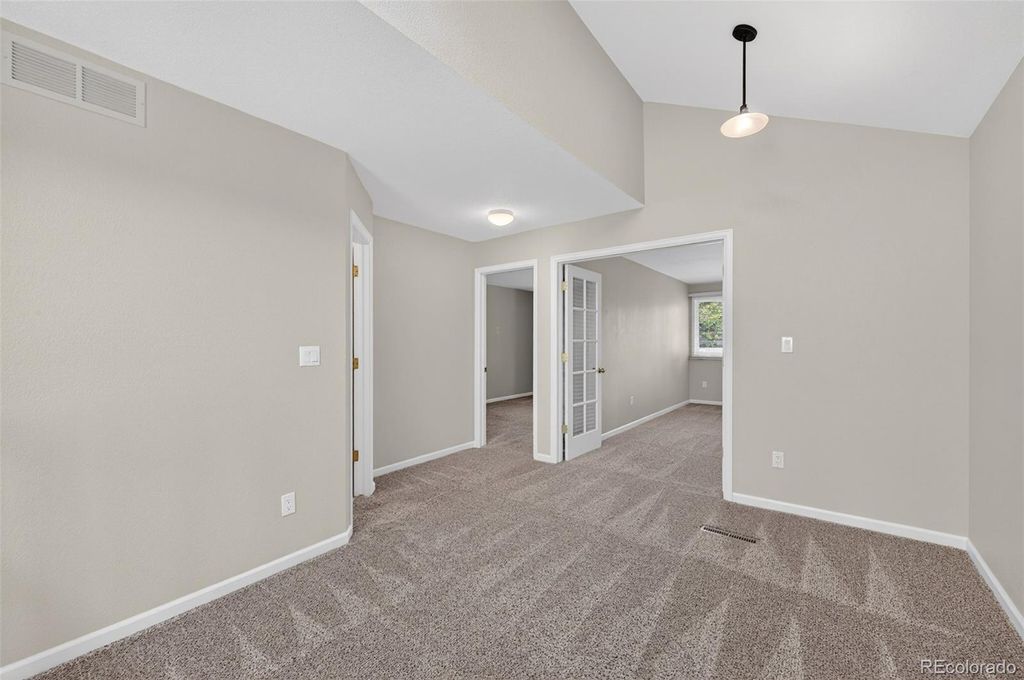 Image 23 of property listing at 3 Red Cedar, Littleton, CO 80127