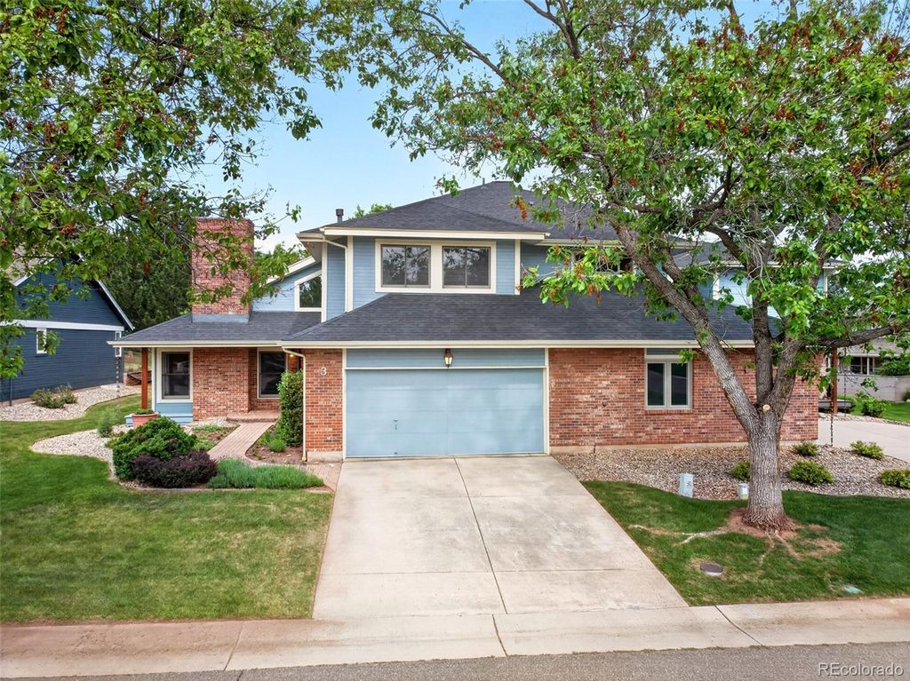 Image 40 of property listing at 3 Red Cedar, Littleton, CO 80127