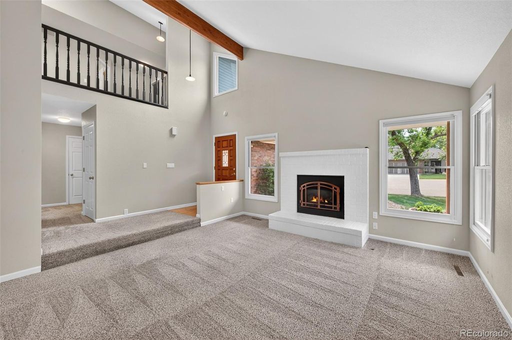 Image 6 of property listing at 3 Red Cedar, Littleton, CO 80127
