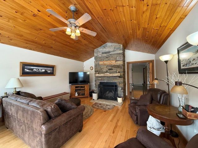 21 Highland Avenue, Canaan, NH 03741