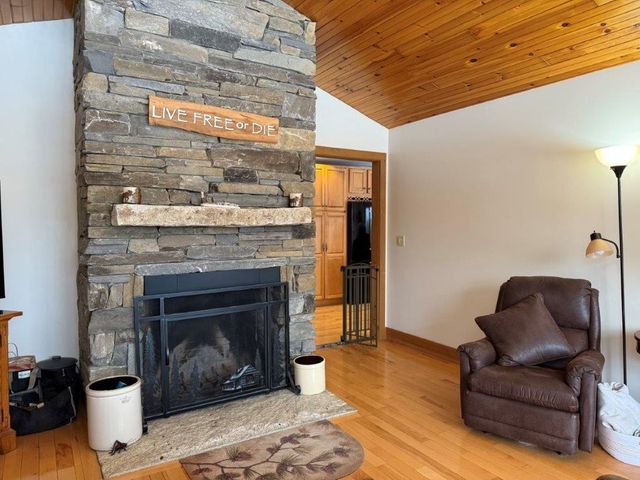 21 Highland Avenue, Canaan, NH 03741