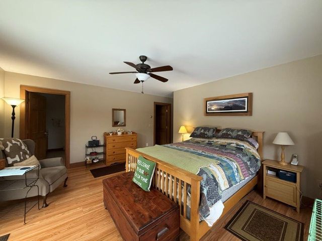 21 Highland Avenue, Canaan, NH 03741