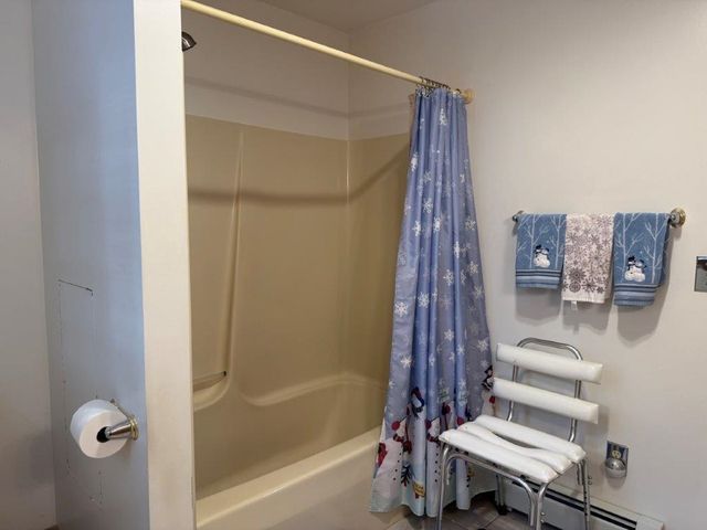 21 Highland Avenue, Canaan, NH 03741