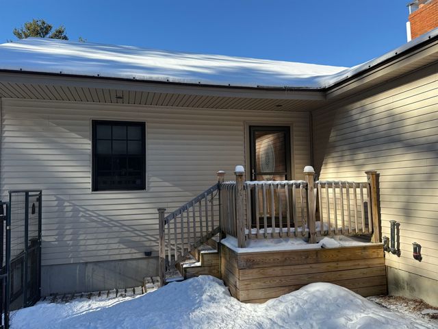 21 Highland Avenue, Canaan, NH 03741