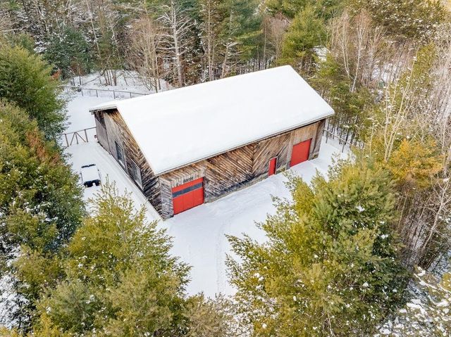 21 Highland Avenue, Canaan, NH 03741