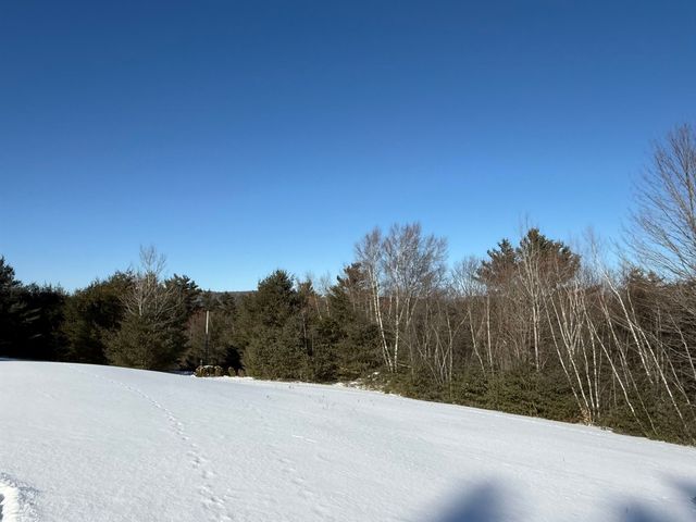 21 Highland Avenue, Canaan, NH 03741