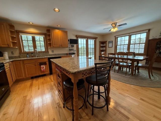 21 Highland Avenue, Canaan, NH 03741