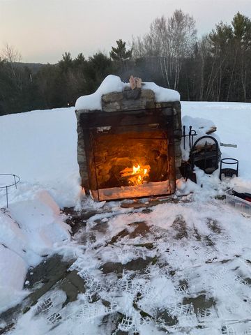 21 Highland Avenue, Canaan, NH 03741