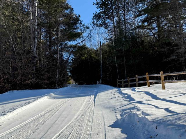 21 Highland Avenue, Canaan, NH 03741