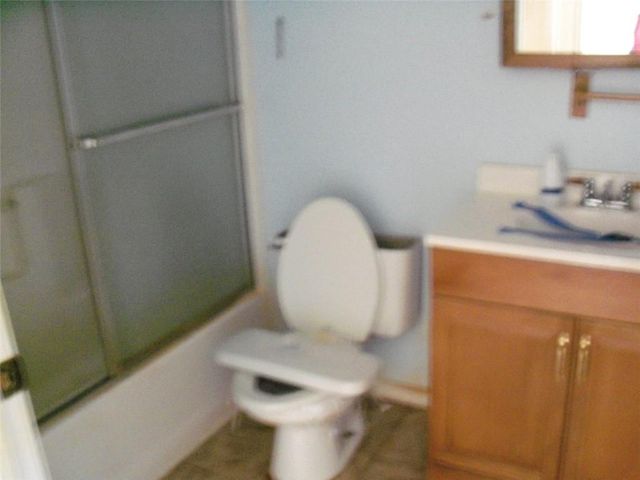 1603 Angelique Street, St Joseph, MO 64501