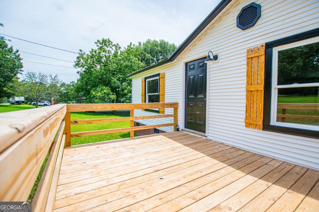 372 Wessmanor Drive, Bowdon, GA 30108
