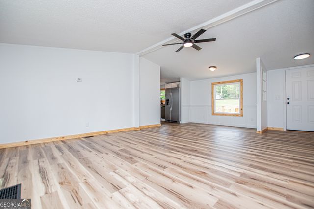 372 Wessmanor Drive, Bowdon, GA 30108