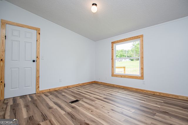 372 Wessmanor Drive, Bowdon, GA 30108