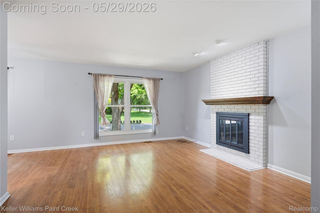 42003 Toddmark Lane, Clinton Charter Township, MI 48038
