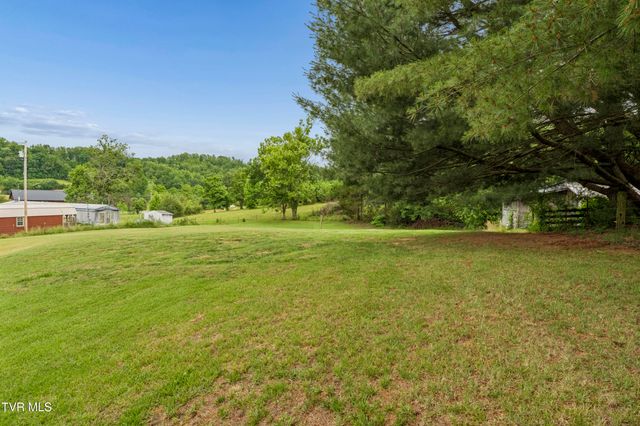 207 Sugar Hollow Road, Jonesborough, TN 37659