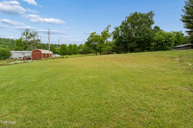 207 Sugar Hollow Road, Jonesborough, TN 37659