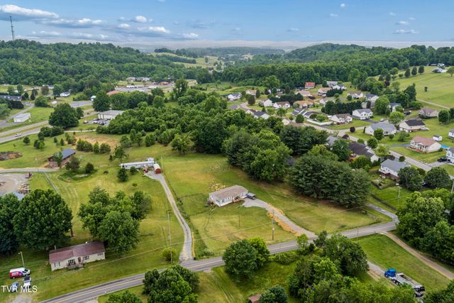 207 Sugar Hollow Road, Jonesborough, TN 37659