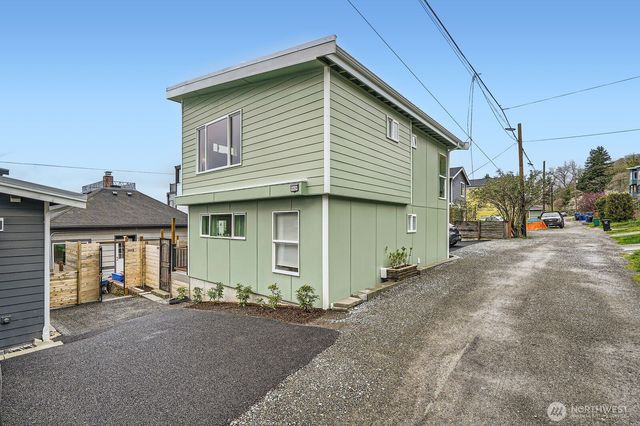 5928 18th Avenue S, Seattle, WA 98108