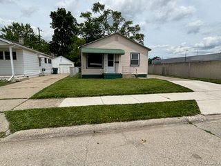 1770 Council Avenue, Lincoln Park, MI 48146
