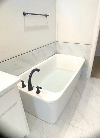 1 Kirkcudbright Drive, Bella Vista, AR 72715