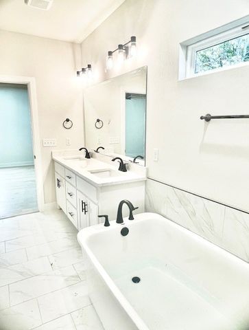 1 Kirkcudbright Drive, Bella Vista, AR 72715