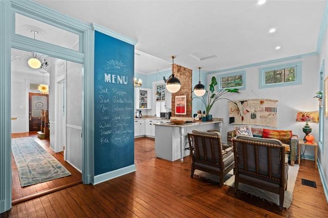 73 Ann Street S, Mobile, AL 36604