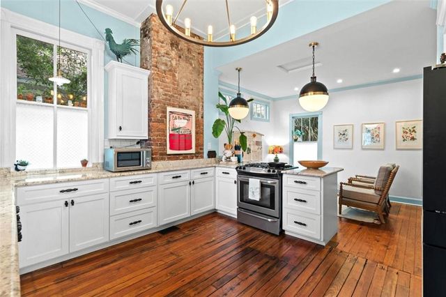 73 Ann Street S, Mobile, AL 36604