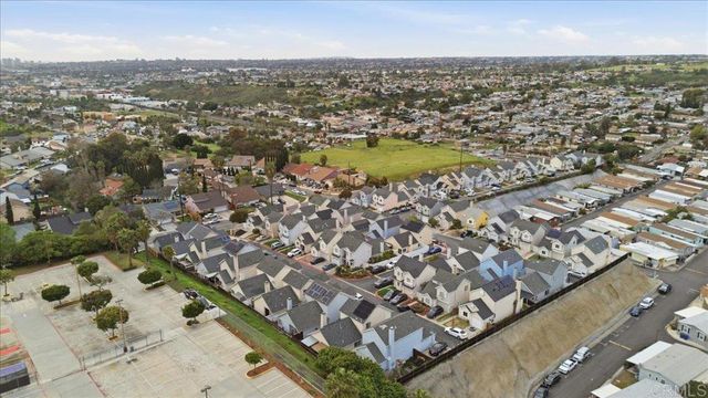 353 61St Street, San Diego, CA 92114